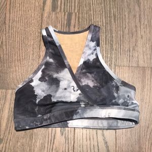 White and gray Lululemon sports bra size 6